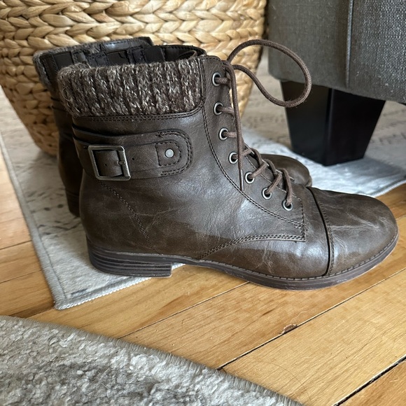 Torrid Brown Pleather Women’s Boots Size 9 - Picture 2 of 5